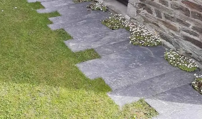 Dalles de Schiste Belge Sciées pour sol – Gezaagde  Belgische Leisteen Schist Platen voor vloer