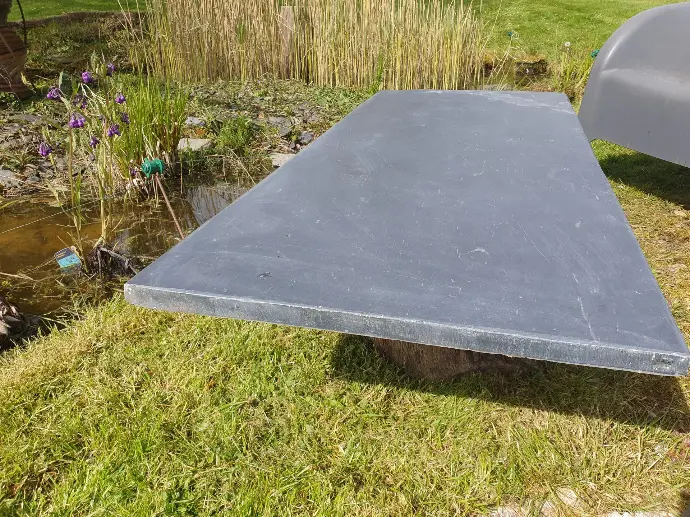 Tables Apéro Polies en Schiste Belge - Gepolijste Belgische Leisteen Schist Apéro Tafels