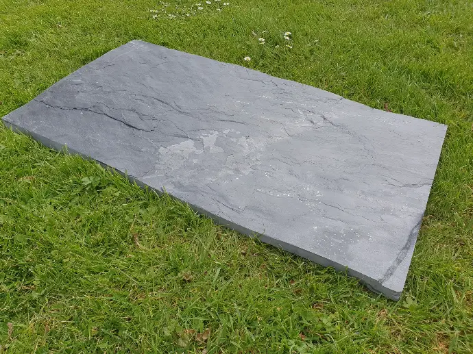 Dalles de Schiste Belge Sciées pour sol – Gezaagde  Belgische Leisteen Schist Platen voor vloer